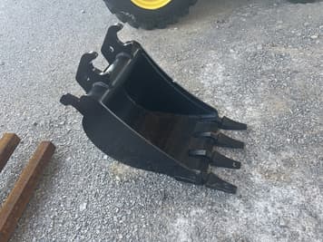 Main image John Deere Compact Excavator Bucket
